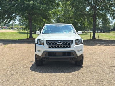 2024 Nissan Frontier Crew Cab 4x4 SV