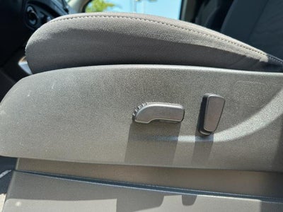 2024 Nissan Frontier Crew Cab 4x4 SV