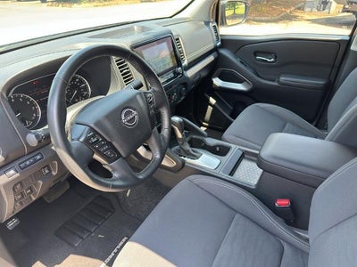 2024 Nissan Frontier Crew Cab 4x4 SV