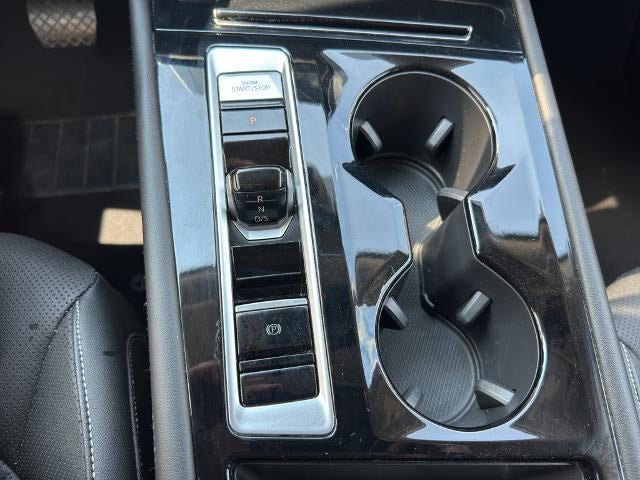 2024 Volkswagen Atlas 2.0T SE w/Technology 4MOTION