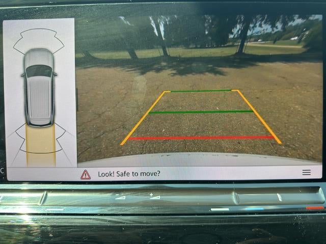 2024 Volkswagen Atlas 2.0T SE w/Technology 4MOTION