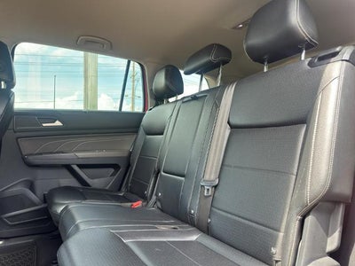 2022 Volkswagen Atlas 2.0T SE w/Technology FWD