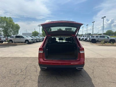 2022 Volkswagen Atlas 2.0T SE w/Technology FWD