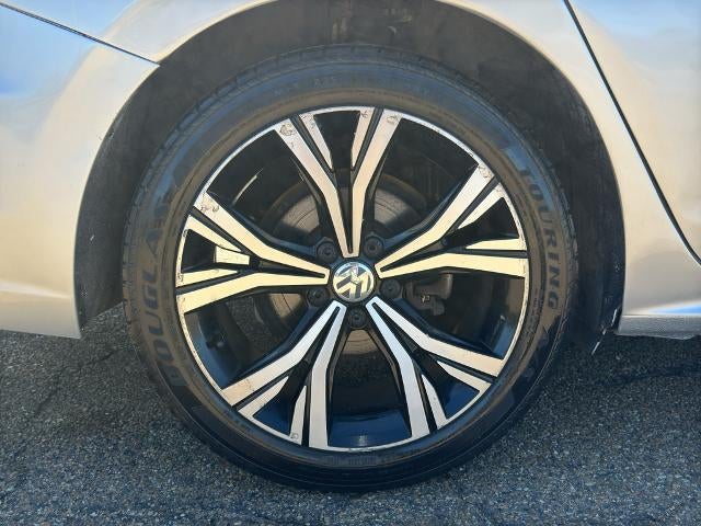 2021 Volkswagen Passat 2.0T SE Auto