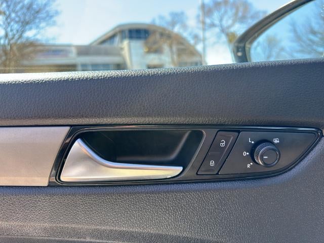 2021 Volkswagen Passat 2.0T SE Auto