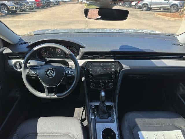 2021 Volkswagen Passat 2.0T SE Auto