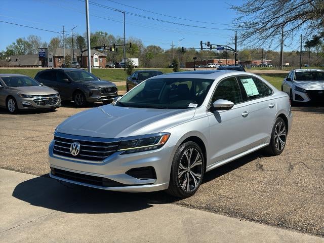 2021 Volkswagen Passat 2.0T SE Auto