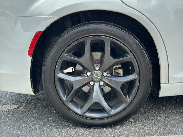 2021 Chrysler 300 300S RWD
