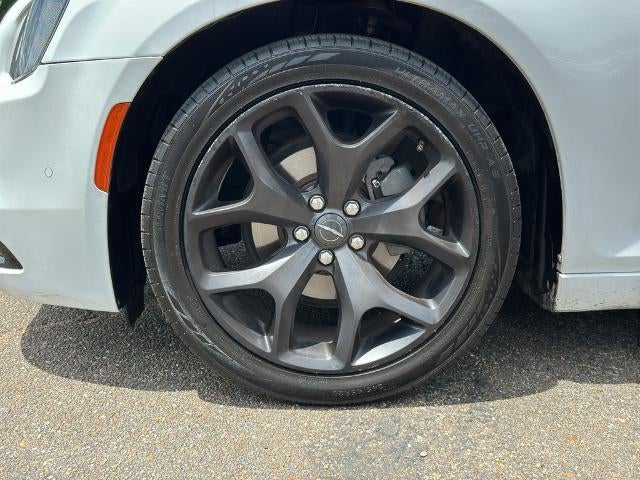 2021 Chrysler 300 300S RWD