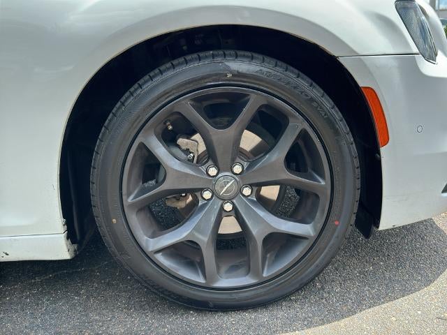 2021 Chrysler 300 300S RWD