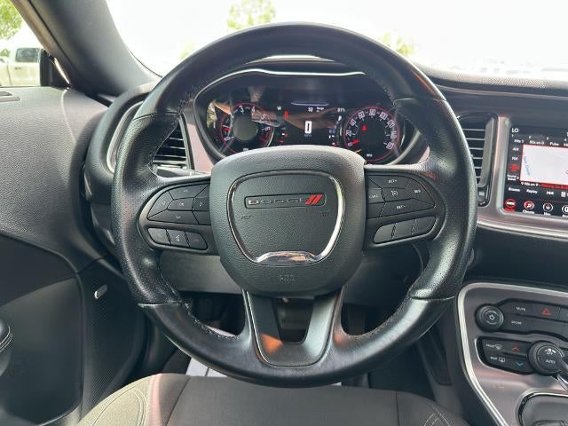 2020 Dodge Challenger SXT RWD
