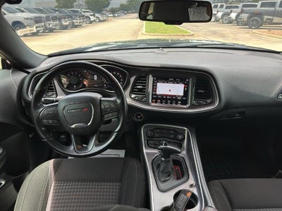 2020 Dodge Challenger SXT RWD