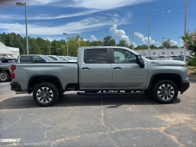 2024 Chevrolet Silverado 2500 HD Crew Cab Standard Box 4-Wheel Drive Custom