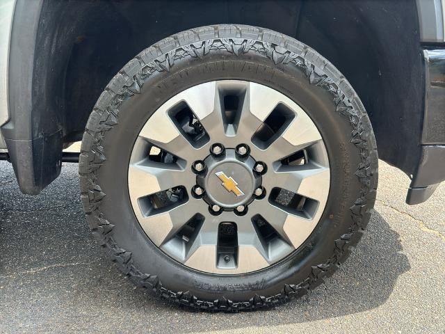 2024 Chevrolet Silverado 2500 HD Crew Cab Standard Box 4-Wheel Drive Custom