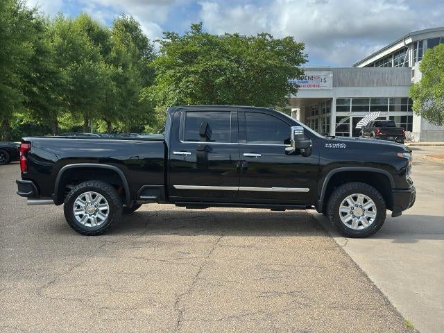 2024 Chevrolet Silverado 2500 HD Crew Cab Standard Box 4-Wheel Drive High Country
