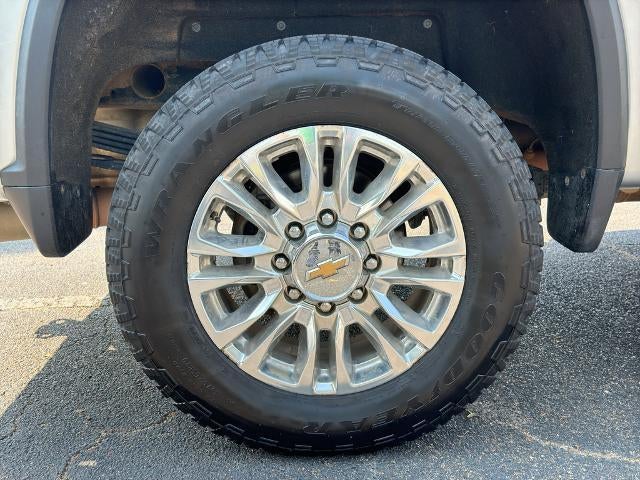 2022 Chevrolet Silverado 2500 HD Crew Cab Standard Box 4-Wheel Drive High Country