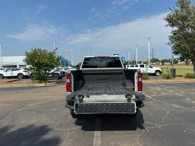 2022 Chevrolet Silverado 2500 HD Crew Cab Standard Box 4-Wheel Drive High Country