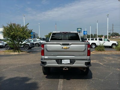 2022 Chevrolet Silverado 2500 HD Crew Cab Standard Box 4-Wheel Drive High Country
