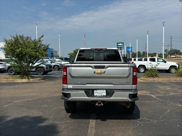 2022 Chevrolet Silverado 2500 HD Crew Cab Standard Box 4-Wheel Drive High Country
