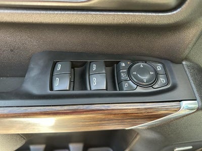 2022 Chevrolet Silverado 2500 HD Crew Cab Standard Box 4-Wheel Drive High Country