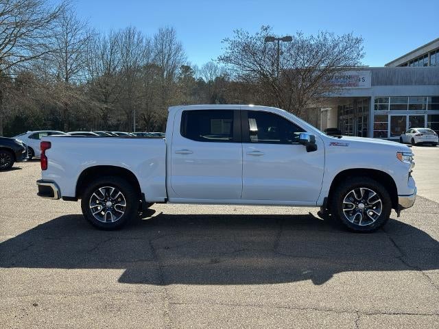 2024 Chevrolet Silverado 1500 Crew Cab Short Box 4-Wheel Drive LT 1LT