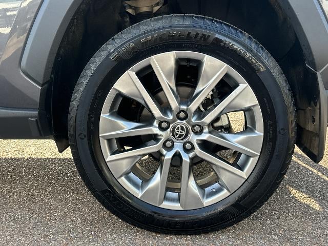 2024 Toyota RAV4 XLE Premium FWD (Natl)