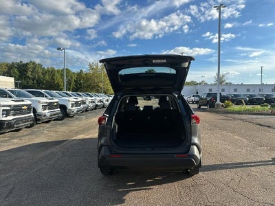 2024 Toyota RAV4 XLE Premium FWD (Natl)