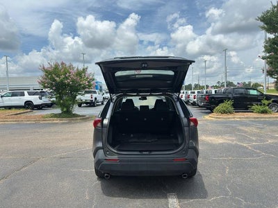2024 Toyota RAV4 LE FWD (GS)