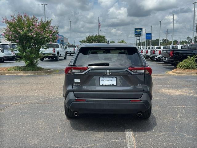 2024 Toyota RAV4 LE FWD (GS)