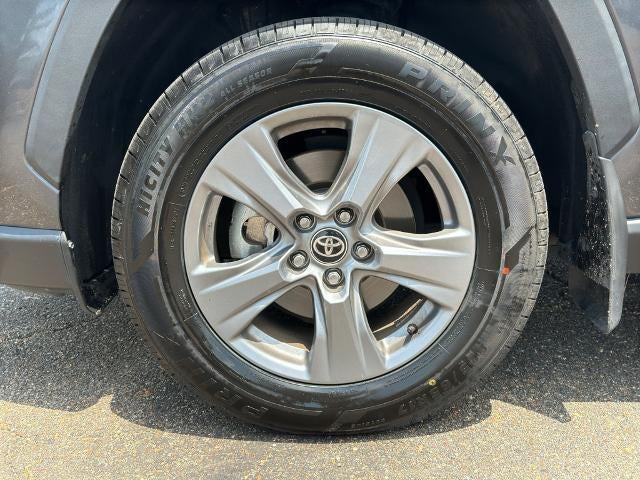 2024 Toyota RAV4 XLE FWD (Natl)
