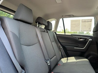 2024 Toyota RAV4 XLE FWD (Natl)