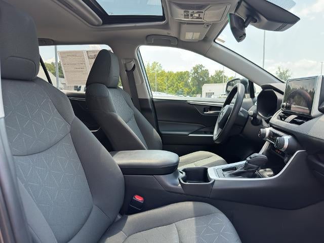2024 Toyota RAV4 XLE FWD (Natl)