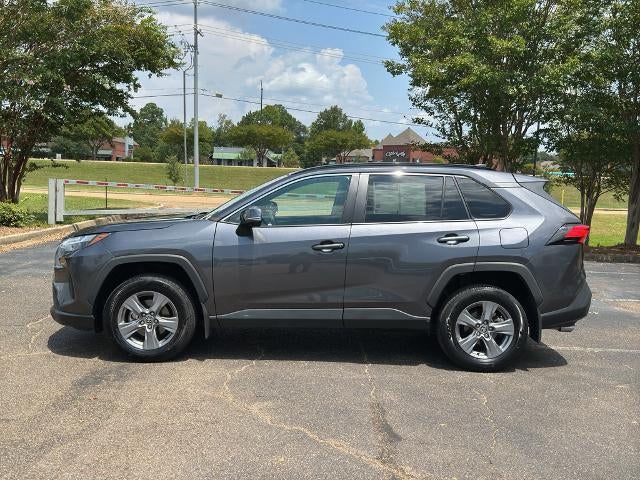 2024 Toyota RAV4 XLE FWD (Natl)