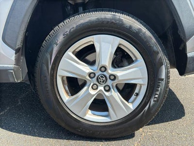 2021 Toyota RAV4 XLE FWD (GS)