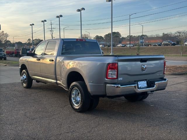2024 RAM 3500 Tradesman 4x4 Crew Cab 8' Box