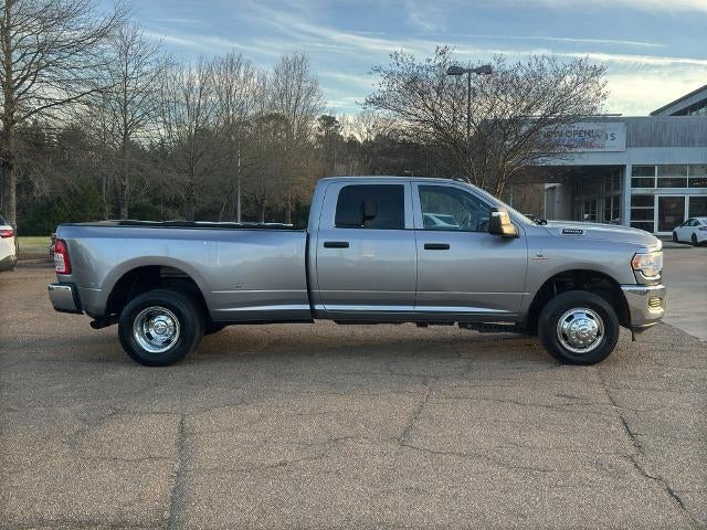 2024 RAM 3500 Tradesman 4x4 Crew Cab 8' Box