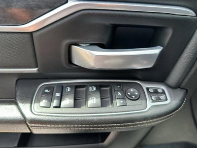 2024 RAM 3500 Big Horn 4x4 Crew Cab 8' Box