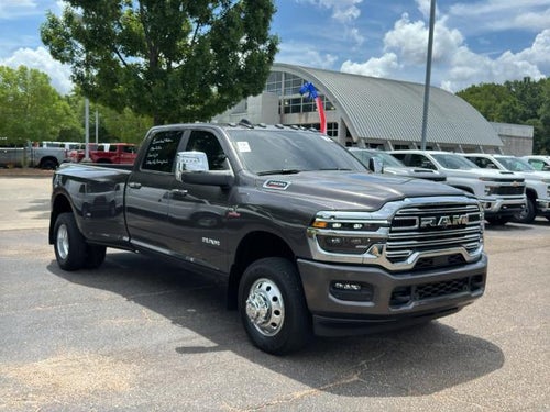 2026 RAM 3500 Laramie 4x4 Crew Cab 8' Box