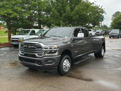 2026 RAM 3500 Laramie 4x4 Crew Cab 8' Box