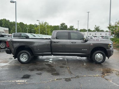 2026 RAM 3500 Laramie 4x4 Crew Cab 8' Box