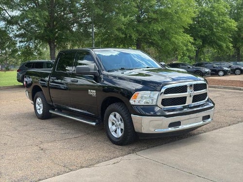 2019 RAM 1500 Classic Tradesman 4x2 Crew Cab 5'7" Box