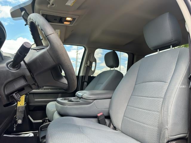2019 RAM 1500 Classic Tradesman 4x2 Crew Cab 5'7" Box