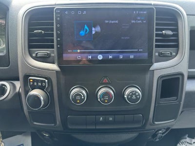2019 RAM 1500 Classic Tradesman 4x2 Crew Cab 5'7" Box