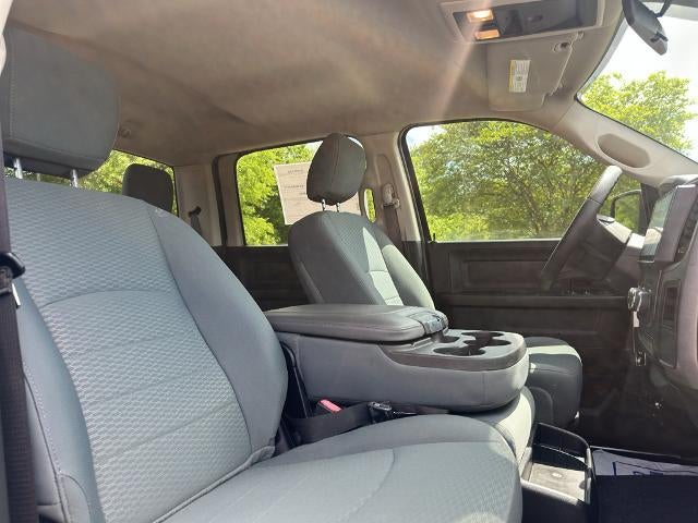 2019 RAM 1500 Classic Tradesman 4x2 Crew Cab 5'7" Box