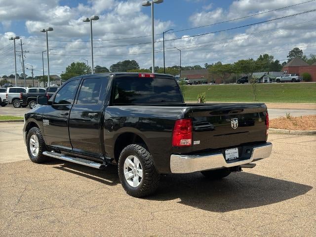 2019 RAM 1500 Classic Tradesman 4x2 Crew Cab 5'7" Box