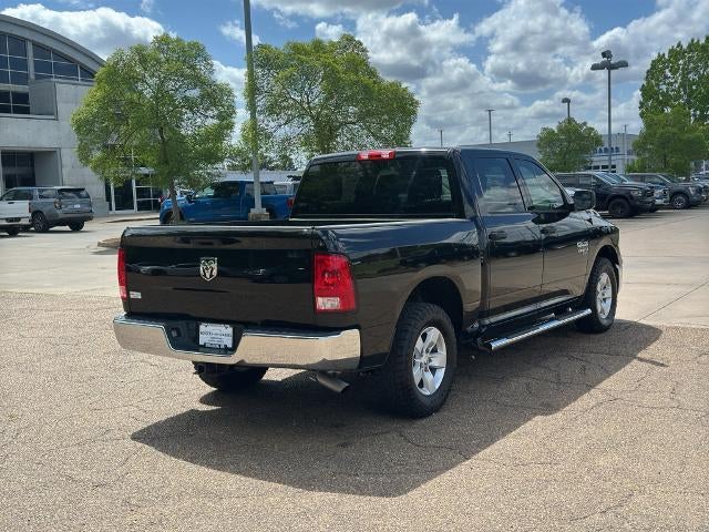 2019 RAM 1500 Classic Tradesman 4x2 Crew Cab 5'7" Box