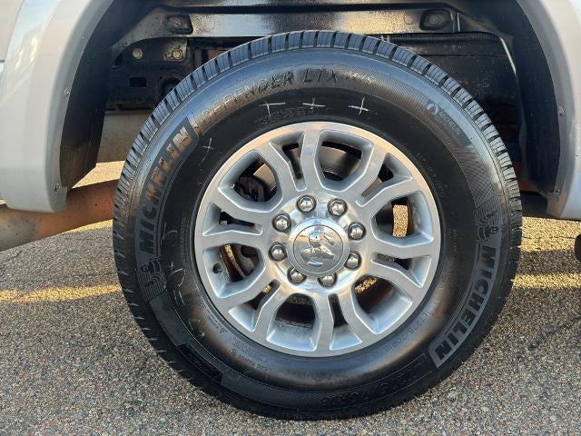 2016 RAM 2500 2WD Crew Cab 6.4 Ft Box Laramie