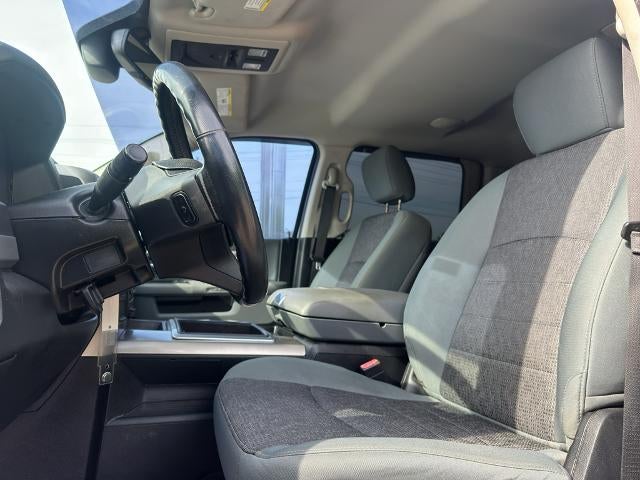2015 RAM 2500 4WD Crew Cab 6.4 Ft Box Big Horn