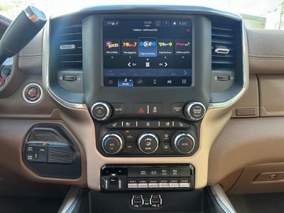 2022 RAM 2500 Laramie 4x4 Crew Cab 6'4" Box