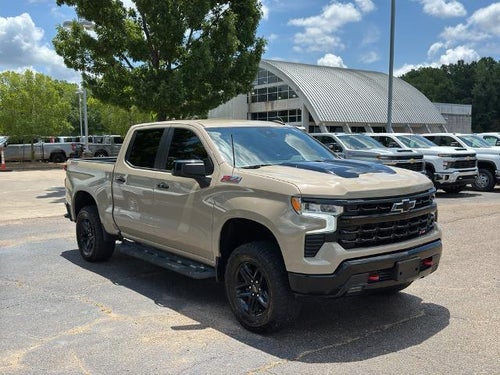 2022 Chevrolet Silverado 1500 Crew Cab Short Box 4-Wheel Drive LT Trail Boss